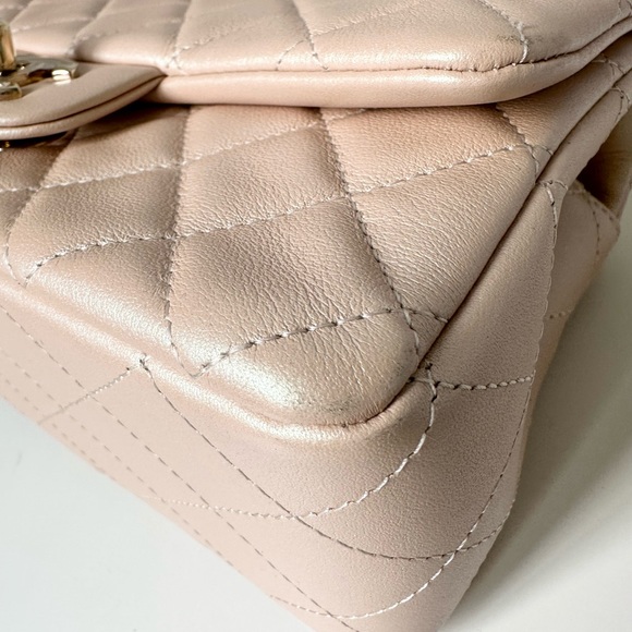 —SOLD— 21S Chanel Mini Rectangular beige iridescent - Picture 9 of 12